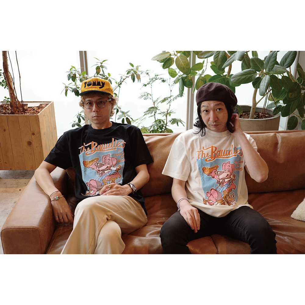 A Perfect Day for Hotdog T-SHIRT